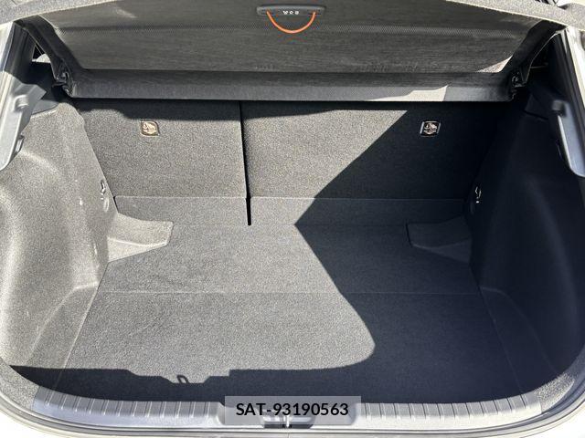 Toyota COROLLA SPORT 2018-10 7020232-27