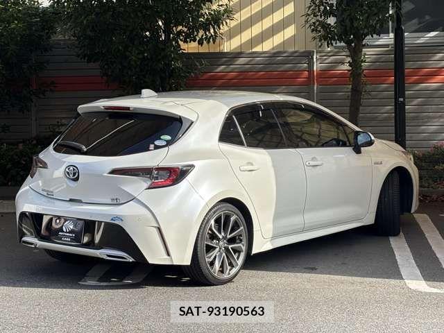 Toyota COROLLA SPORT 2018-10 7020232-2