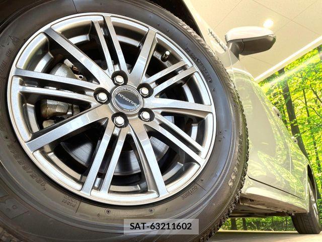 Toyota COROLLA SPORT 2019-09 7058002-12