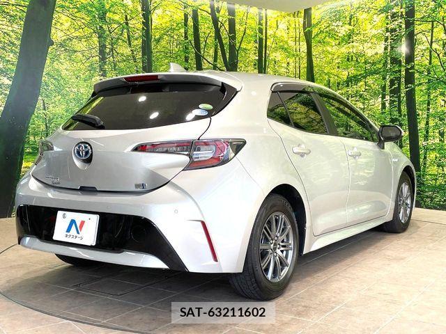 Toyota COROLLA SPORT 2019-09 7058002-16