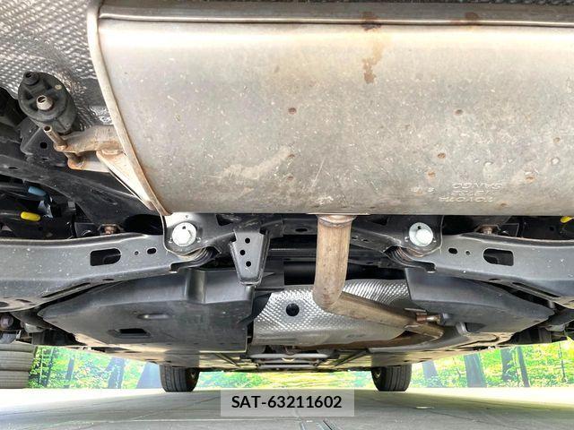 Toyota COROLLA SPORT 2019-09 7058002-18