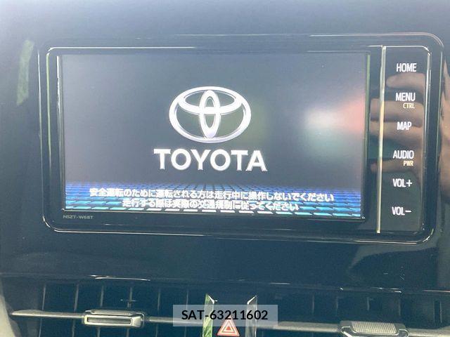 Toyota COROLLA SPORT 2019-09 7058002-3