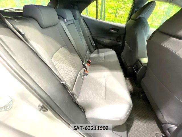 Toyota COROLLA SPORT 2019-09 7058002-8