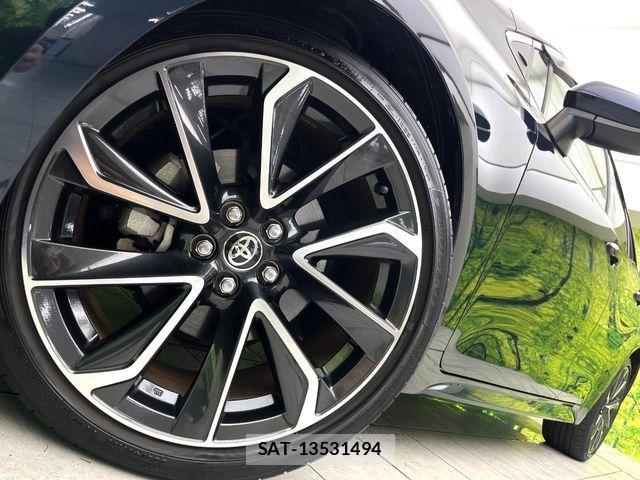 Toyota COROLLA SPORT 2021-08 7216422-12