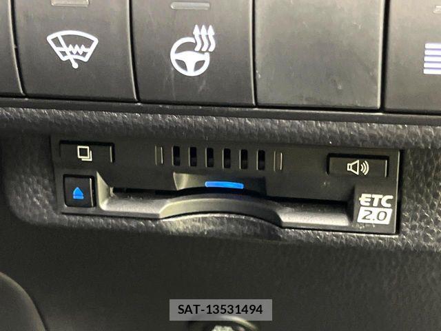 Toyota COROLLA SPORT 2021-08 7216422-6