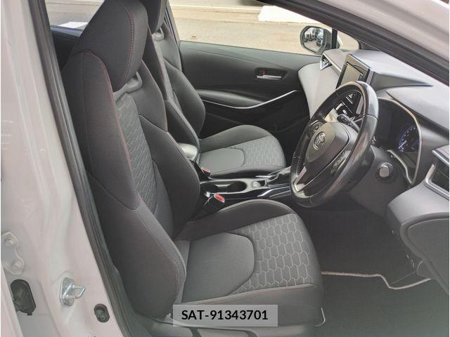 Toyota COROLLA SPORT 2018-09 7216423-11