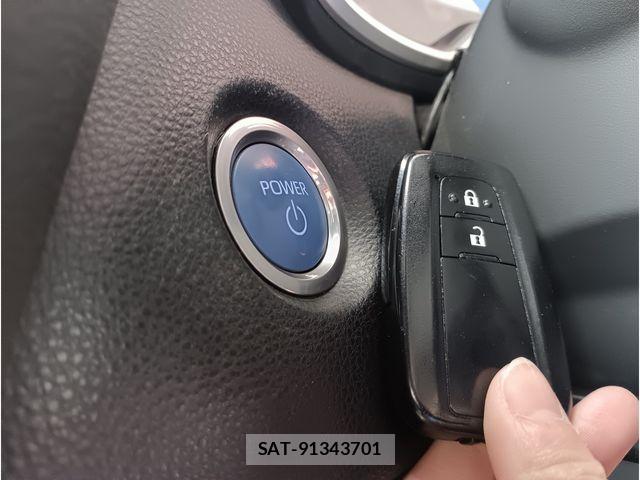 Toyota COROLLA SPORT 2018-09 7216423-15
