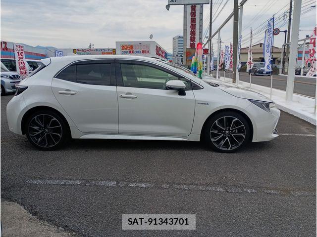 Toyota COROLLA SPORT 2018-09 7216423-3