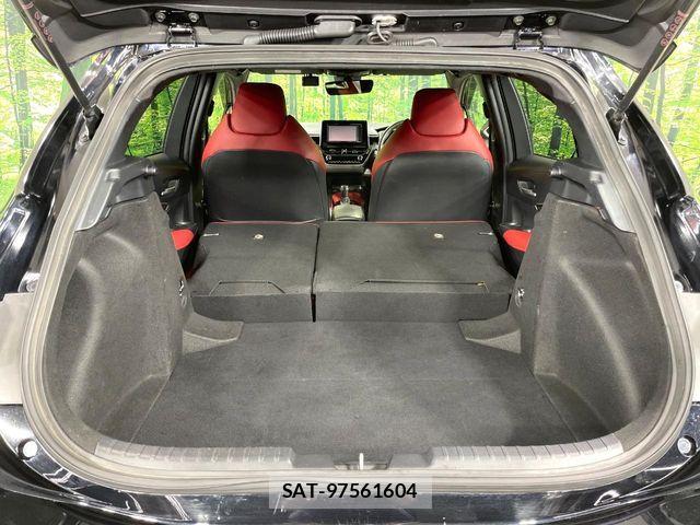 Toyota COROLLA SPORT 2019-05 7216419-9