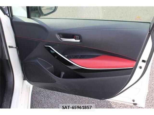 Toyota COROLLA SPORT 2019-06 7216420-28