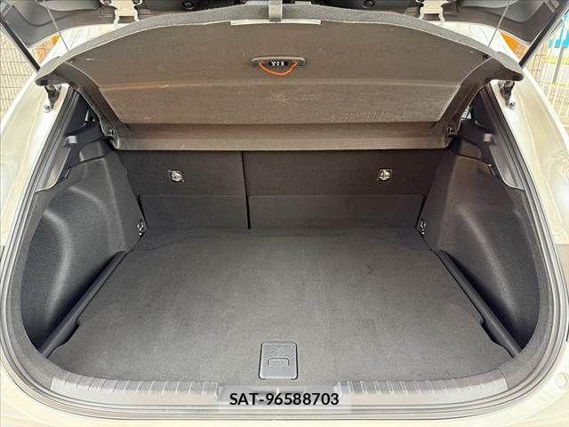 Toyota COROLLA SPORT 2020-06 7216421-19