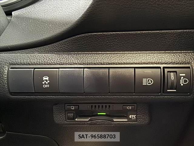 Toyota COROLLA SPORT 2020-06 7216421-3