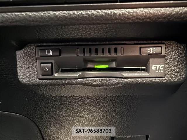 Toyota COROLLA SPORT 2020-06 7216421-4