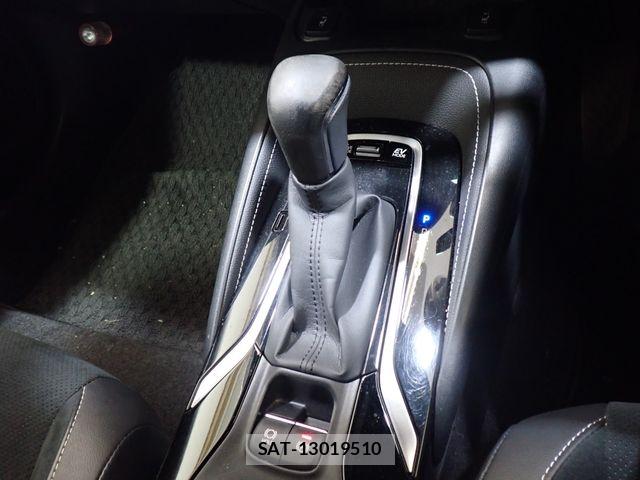 Toyota COROLLA SPORT 2020-08 7271395-14