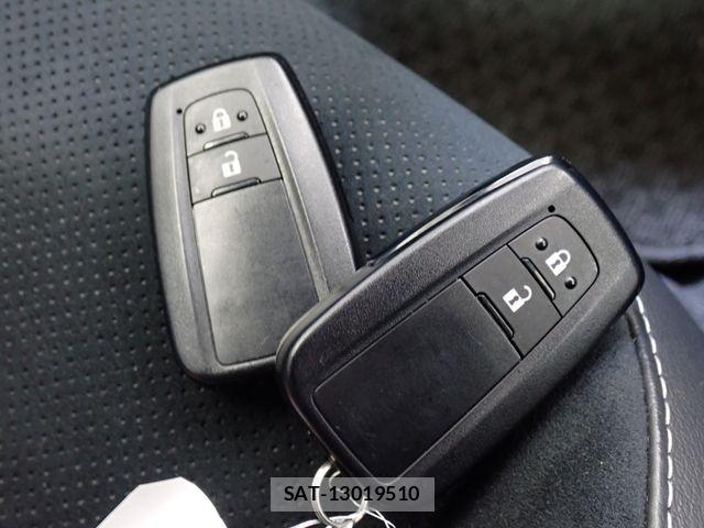 Toyota COROLLA SPORT 2020-08 7271395-29