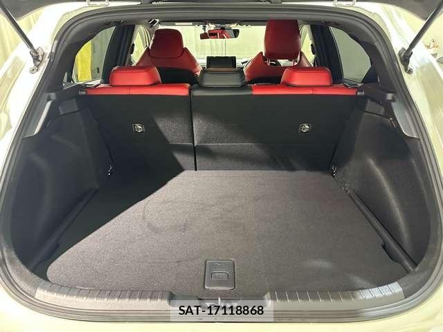 Toyota COROLLA SPORT 2018-11 7271722-28