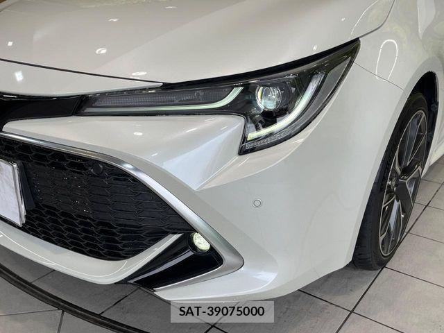 Toyota COROLLA SPORT 2019-06 7271721-11