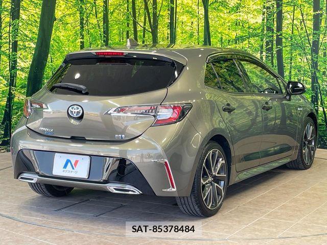 Toyota COROLLA SPORT 2018-11 7326325-17