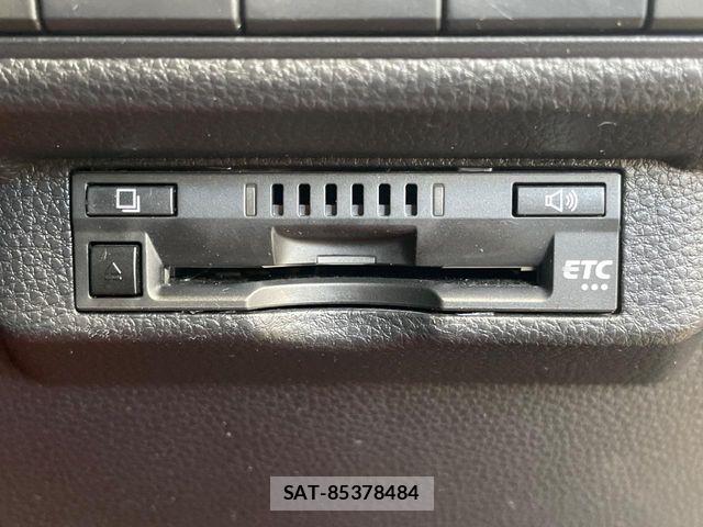 Toyota COROLLA SPORT 2018-11 7326325-7
