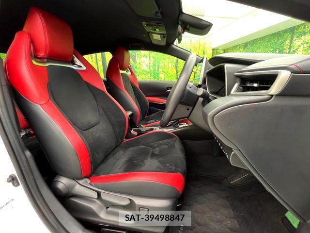 Toyota COROLLA SPORT 2023-04 7391666-7