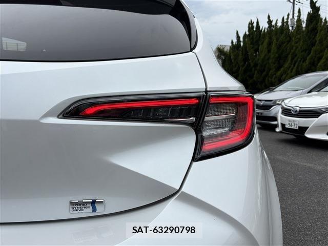 Toyota COROLLA SPORT 2022-03 7453599-10