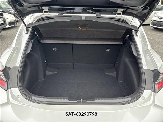 Toyota COROLLA SPORT 2022-03 7453599-12