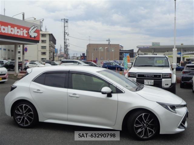Toyota COROLLA SPORT 2022-03 7453599-2