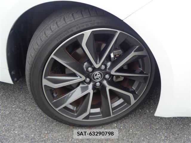 Toyota COROLLA SPORT 2022-03 7453599-3