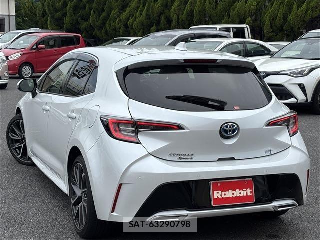 Toyota COROLLA SPORT 2022-03 7453599-8