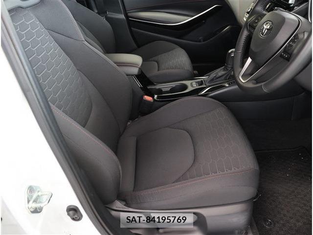 Toyota COROLLA SPORT 2023-07 7499998-12