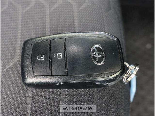 Toyota COROLLA SPORT 2023-07 7499998-16