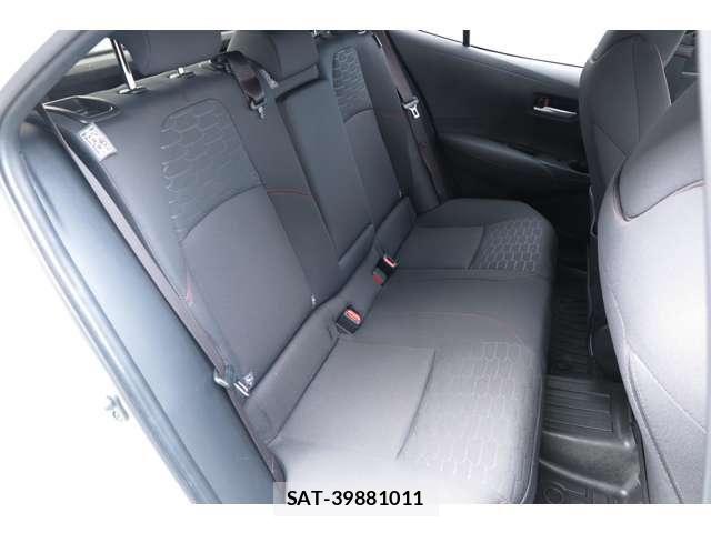 Toyota COROLLA SPORT 2023-03 7615685-12