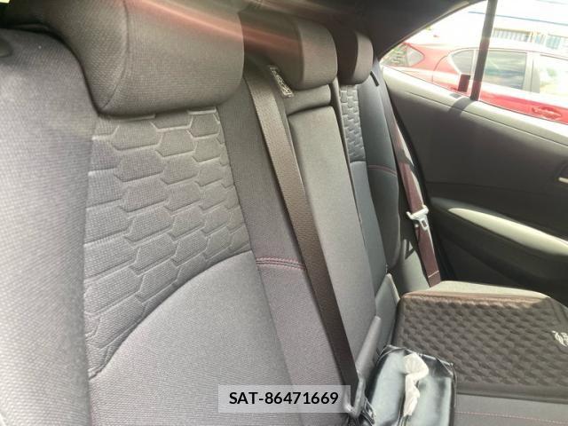 Toyota COROLLA SPORT 2023-07 7615687-15