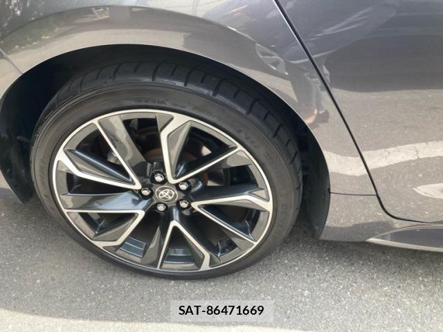 Toyota COROLLA SPORT 2023-07 7615687-4