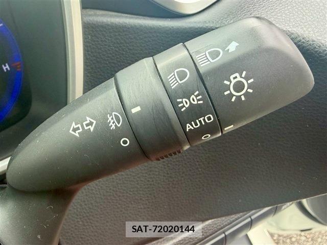Toyota COROLLA SPORT 2018-10 7722091-11