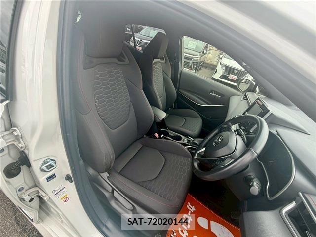 Toyota COROLLA SPORT 2018-10 7722091-20