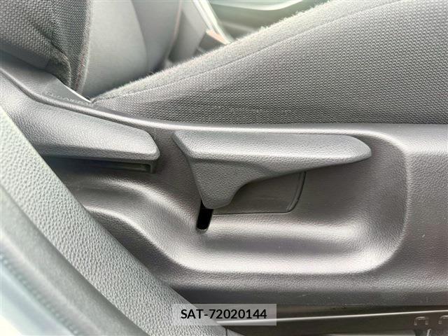 Toyota COROLLA SPORT 2018-10 7722091-24