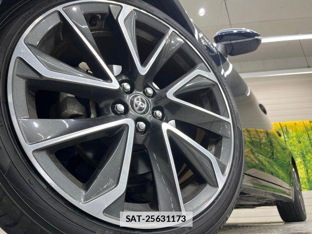 Toyota COROLLA SPORT 2020-02 7783657-12