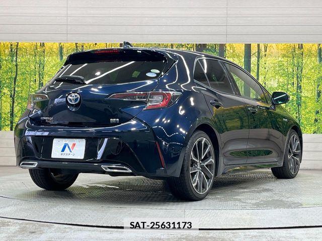 Toyota COROLLA SPORT 2020-02 7783657-16