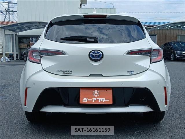 Toyota COROLLA SPORT 2018-06 7783650-10