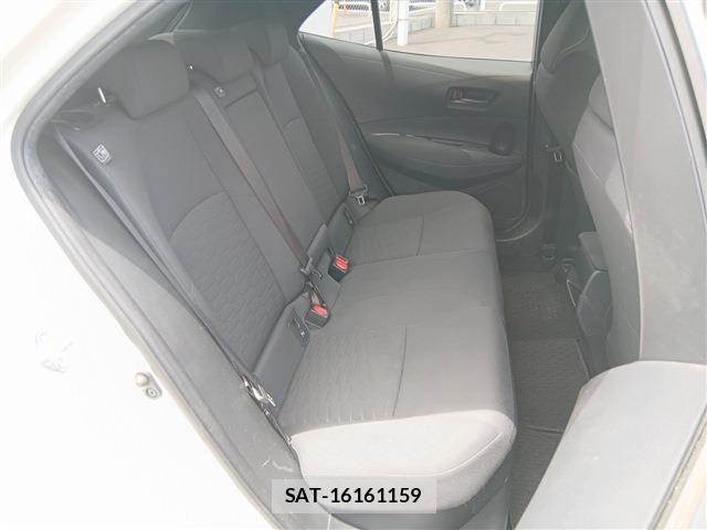 Toyota COROLLA SPORT 2018-06 7783650-16