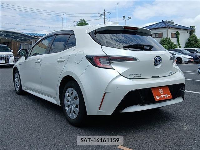 Toyota COROLLA SPORT 2018-06 7783650-23