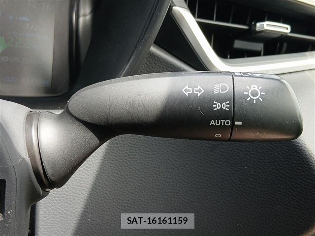 Toyota COROLLA SPORT 2018-06 7783650-6