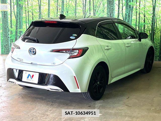 Toyota COROLLA SPORT 2020-08 7902438-16