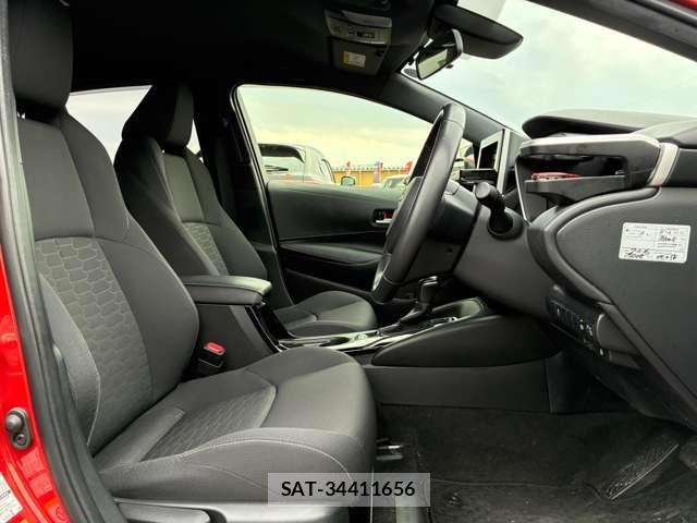 Toyota COROLLA SPORT 2019-06 7961011-11