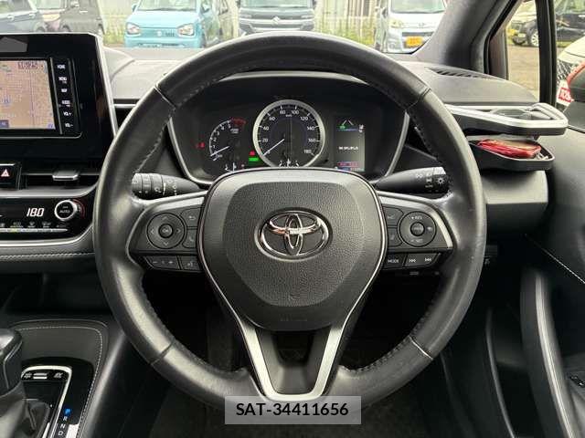 Toyota COROLLA SPORT 2019-06 7961011-14