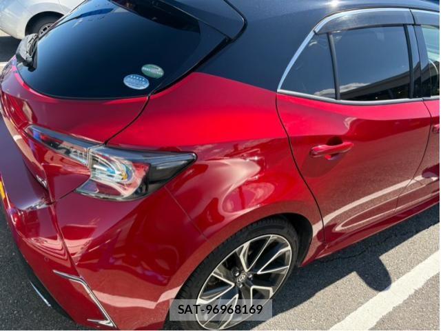 Toyota COROLLA SPORT 2019-09 7978849-1