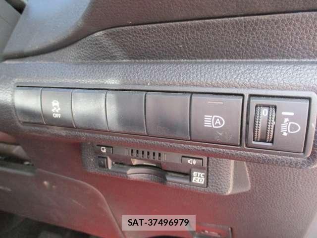 Toyota COROLLA SPORT 2018-07 8034968-26