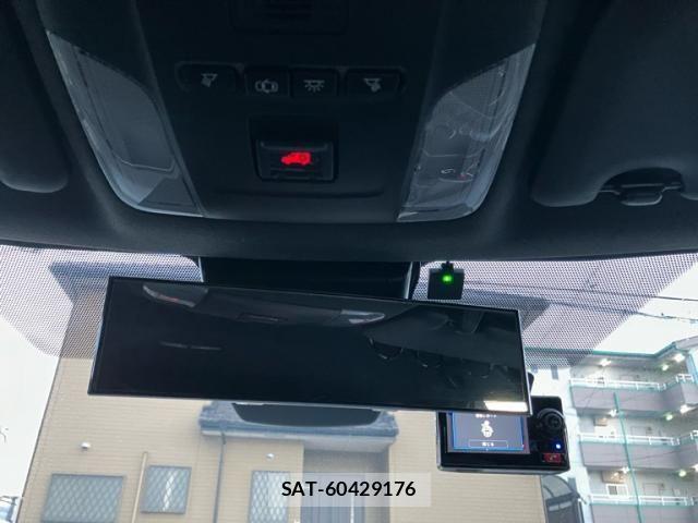 Toyota COROLLA SPORT 2018-08 8034971-18