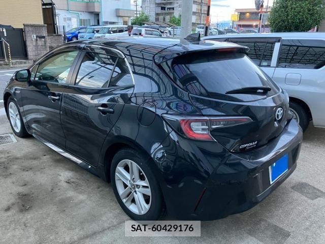 Toyota COROLLA SPORT 2018-08 8034971-4